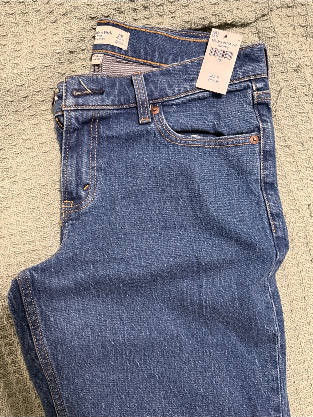 Abercrombie & Fitch Curve Love Low Rise 90s Relaxed Jeans